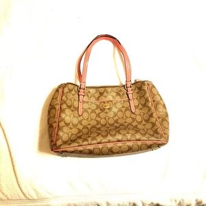 Coach tote and wallet set